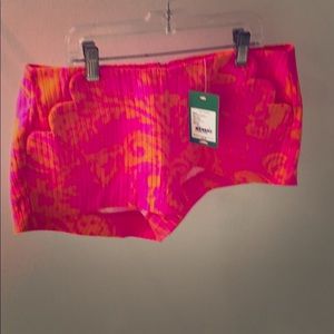 Lilly Pulitzer 4 shorts